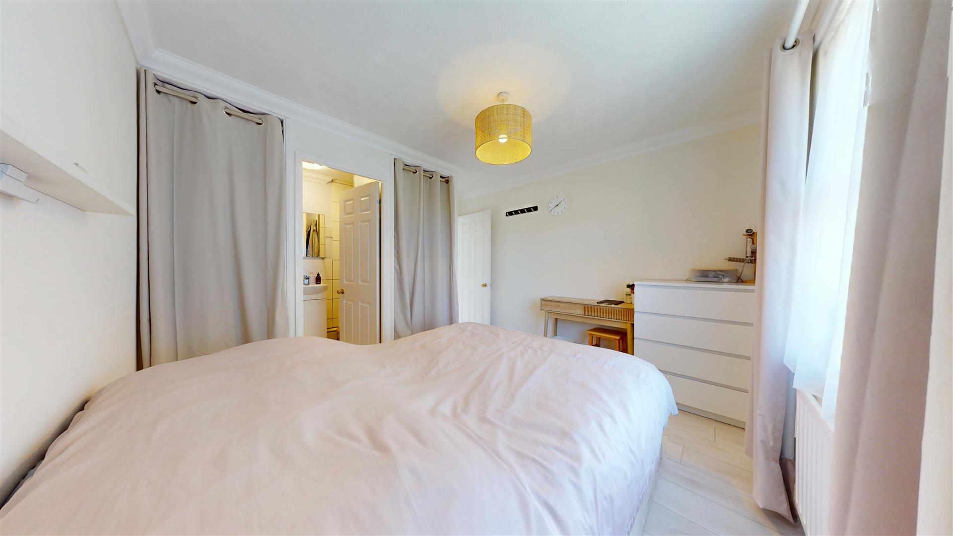 Tatling Grove, Walnut Tree, Milton Keynes